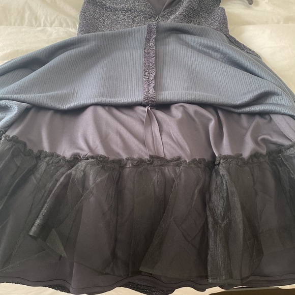 B&A from Macys - size 4 - black sparkly dress - Picture 7 of 9